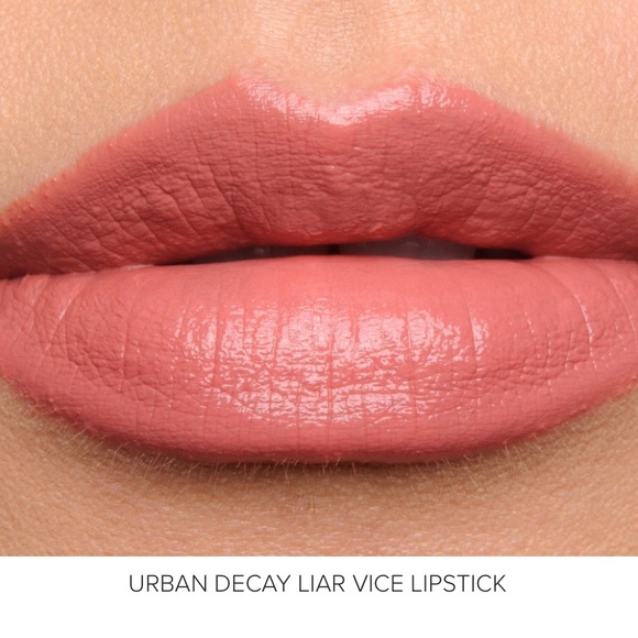 Urban Decay Vice Lipstick Liar - Picture 14 of 16